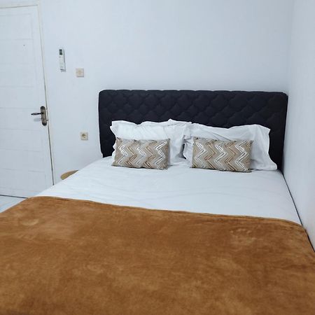 Stella Villa Ngurbloat Kültér fotó