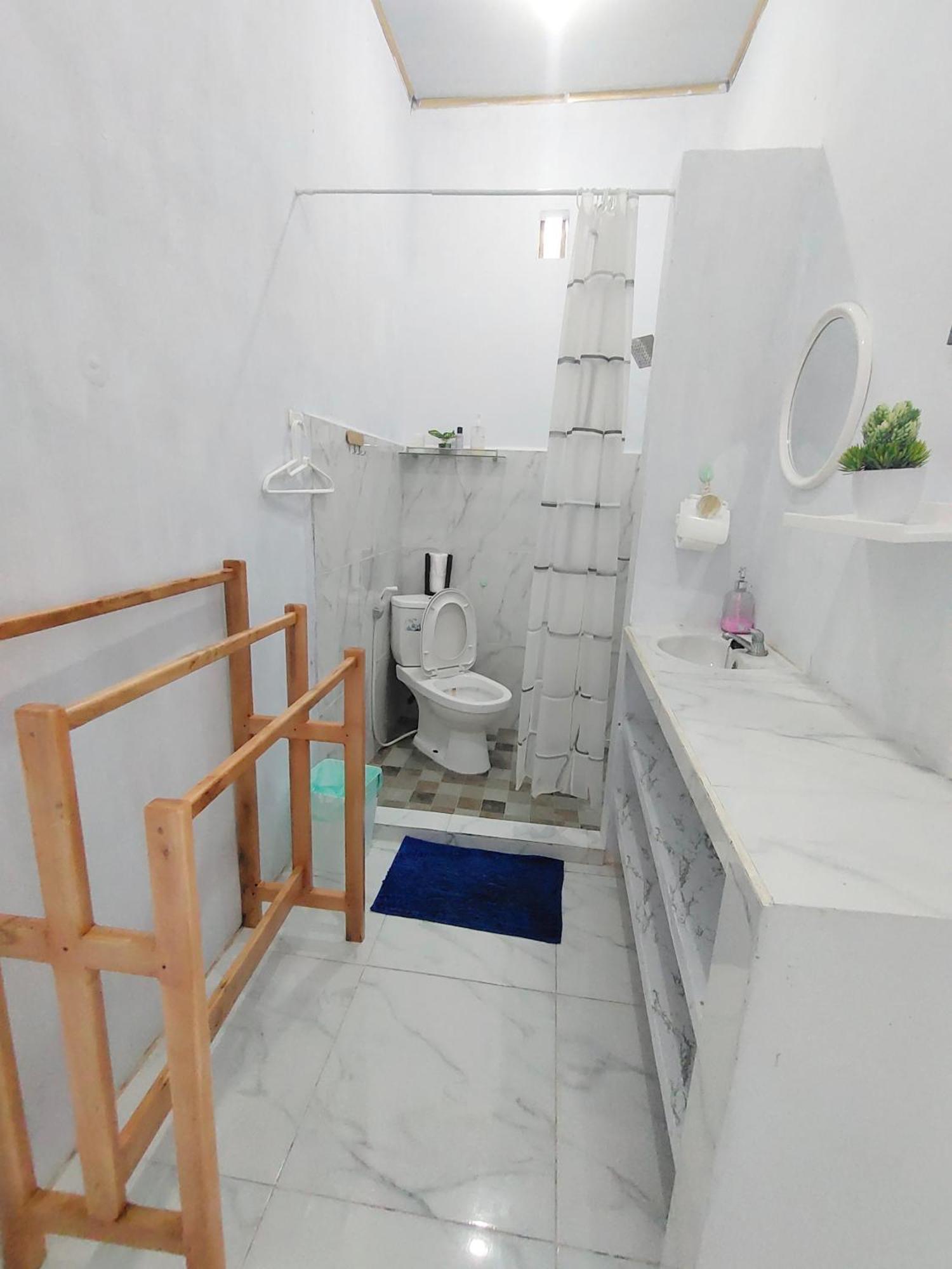 Stella Villa Ngurbloat Kültér fotó